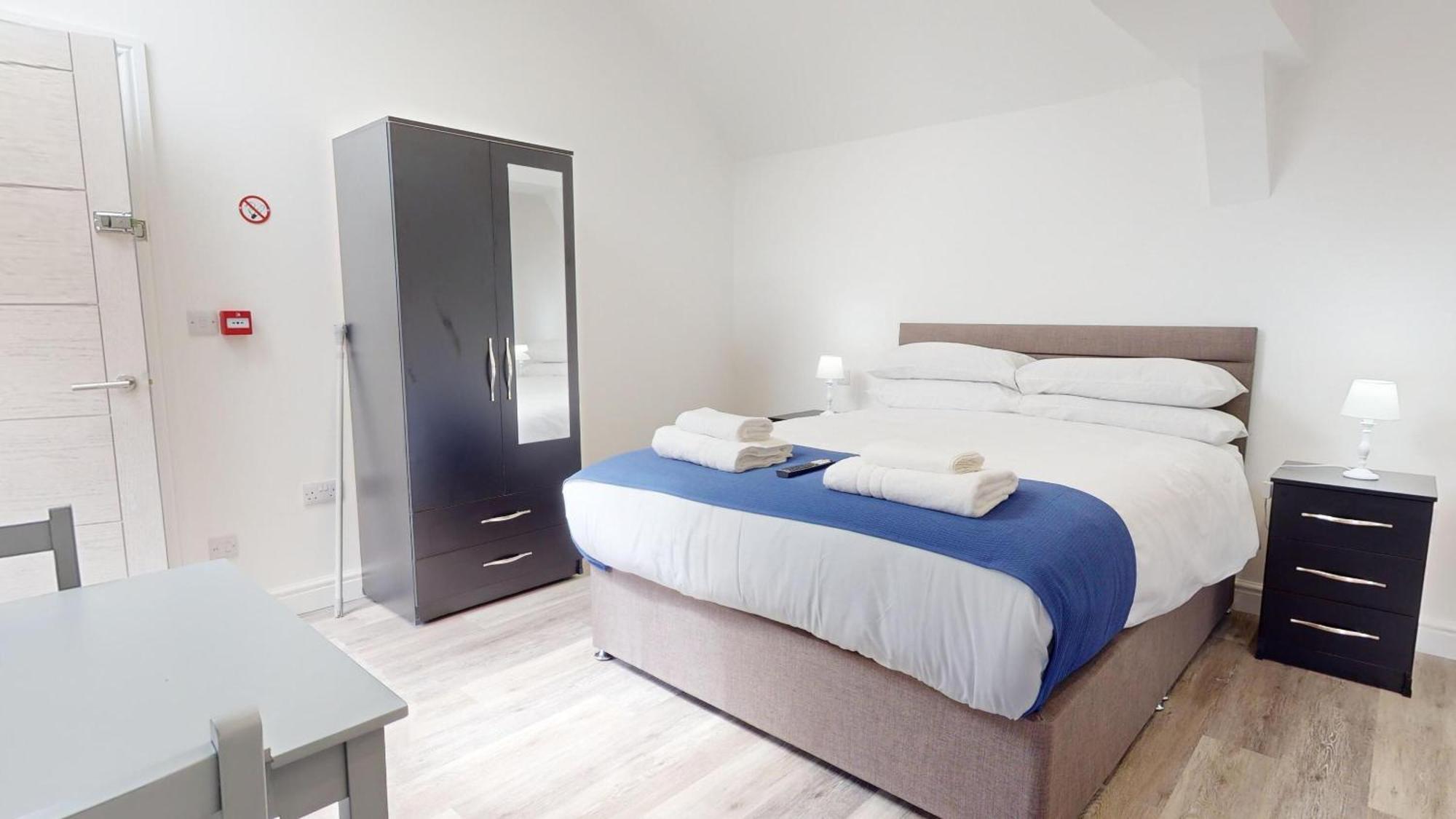 Bicester Court Quarto foto
